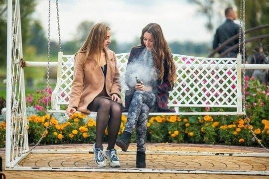 Descubre Vape Shop y las reglas para comprar cigarrillos electronicos en Vape Shop según edad de compra