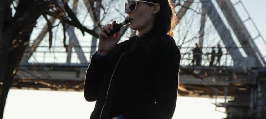 E-cigaretta y cigarrillos electronicos cómo llevarlos en el equipaje facturado sin problemas