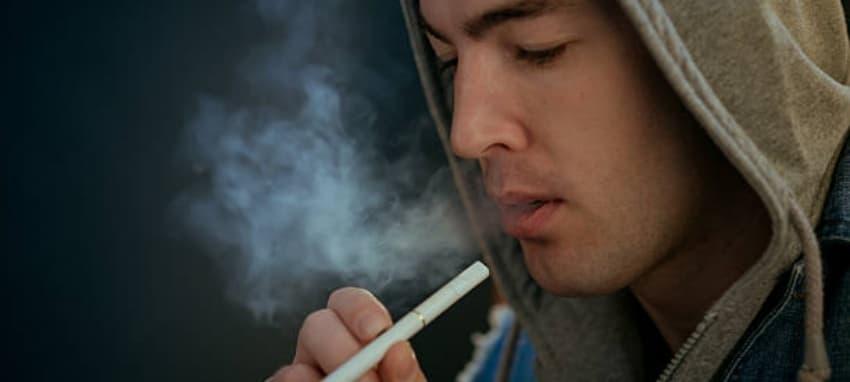 Descubre las mejores Einweg E-Zigaretten para fumadores y la regulación de los cigarrillos electronicos ego que debes conocer