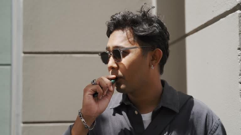 E-papierosy ofrece cigarrillos electronicos en tren descubre más sobre E-papierosy y su experiencia abordo