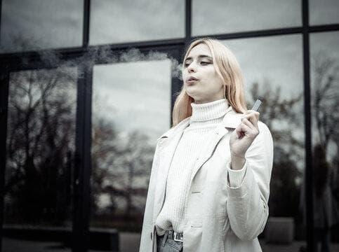 Descubre los mejores E Cigs para disfrutar de tus cigarrillos electronicos max favoritos hoy mismo