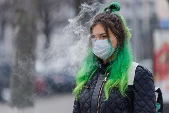 12000 Züge Vapes llega a Madrid Sol con ofertas exclusivas de cigarrillos electronicos madrid sol y guía rápida para elegir tu vape perfecto